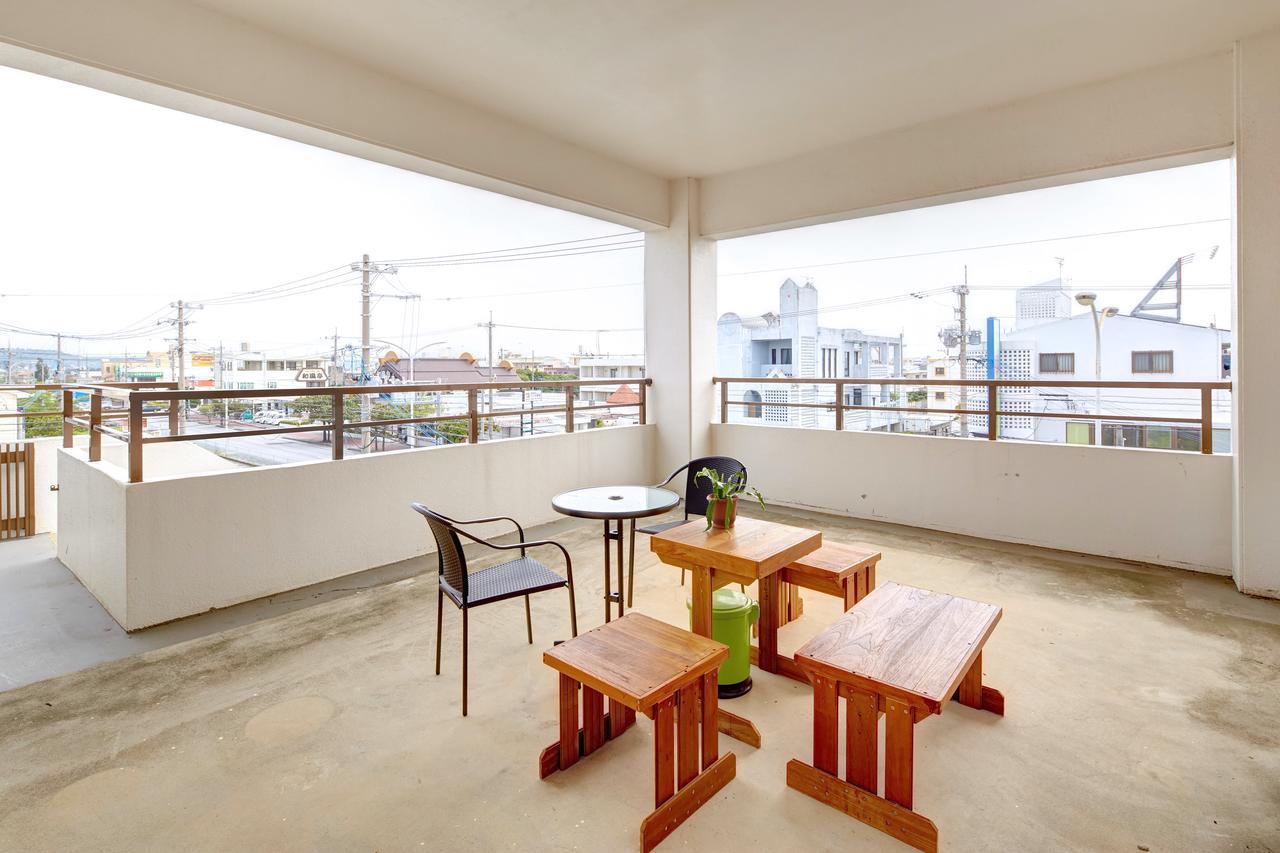 Condominium Aoi Sanmyaku Okinawa Екстер'єр фото